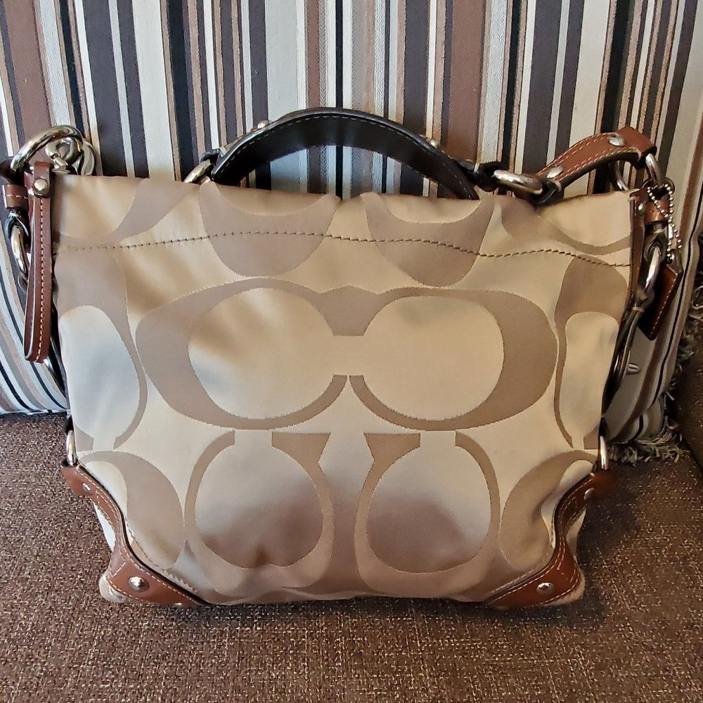 EUC Coach Shoulder Bag